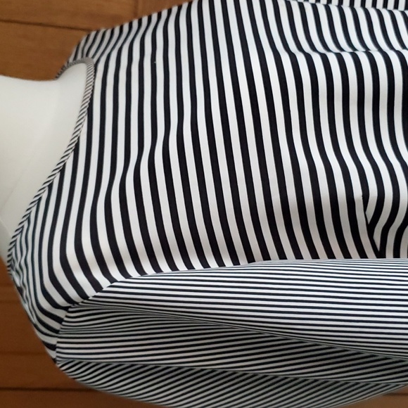 Tommy Hilfiger Blouse - Picture 7 of 8